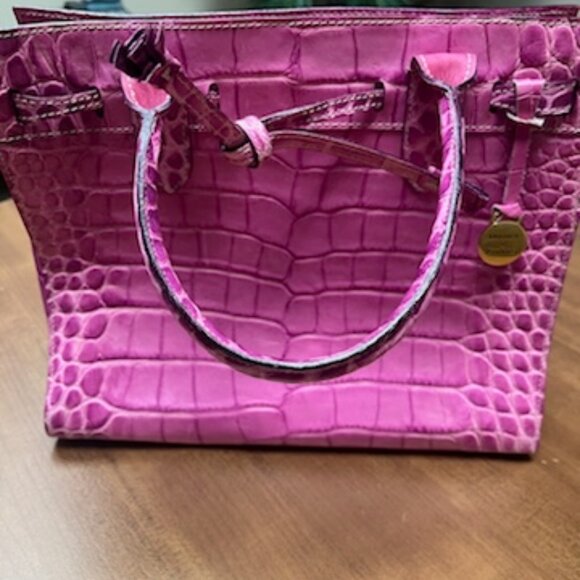 Dooney and bourke crocodile bag hot pink - Picture 10 of 10